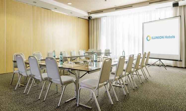 Salón Fórum Hotel Ilunion Alcalá Norte Madrid Salón Fórum Hotel Ilunion Alcalá Norte Madrid