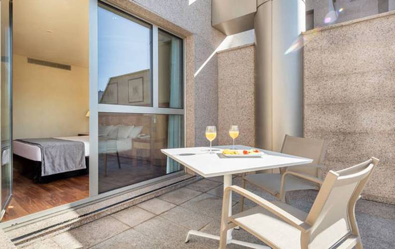 Terraza Hotel ILUNION Alcalá Norte Madrid